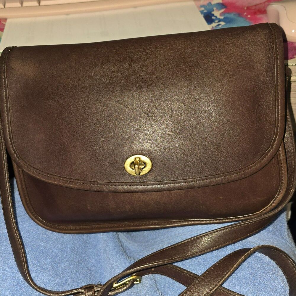 Vintage Coach City Bag Mocha Leather Crossbody Purse 9790
